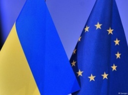 ЕС усиливает давление на Украину из-за реформ