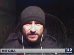 Снегопад в Одессе прекратился, коммунальщики убирают территорию, - корреспондент