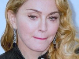 Не совсем трезвая Мадонна на своем концерте перекривила сельских жителей (ВИДЕО)