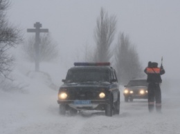 В Украине из-за непогоды запрещено или ограничено движение транспорта в четырех областях