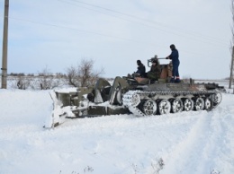 На Николаевщине спасатели из снежных заносов освободили около 250 автомобилей