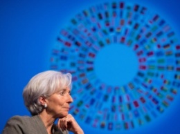 МВФ приступил к подбору кандидатов на пост директора-распорядителя, который занимает Лагард