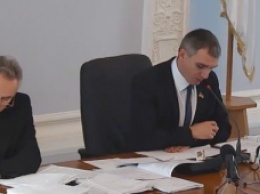 Вопросы об утверждении регламента и создания «Агентства развития Николаева» сняты с повестки дня