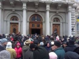 Шахтеры из Червонограда планируют бастовать под зданием Львовской ОГА, – Волынец