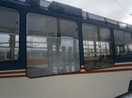 Вандалы повредили новый трамвайный вагон