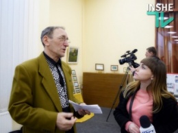 «Мости єднання»: в Николаеве открылась выставка херсонского художника Владимира Гончаренко