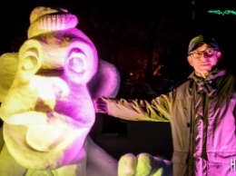 В «Сказке» с успехом прошел первый городской фестиваль снежных скульптур
