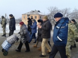 В "нулевой зоне" пешеходного перехода в Станице Луганской установят дополнительный пункт обогрева