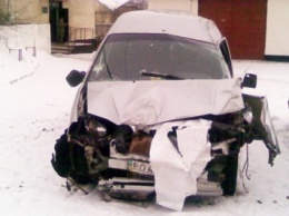 Машина перевернулась в Хмельницкой области, погиб 17-летний юноша