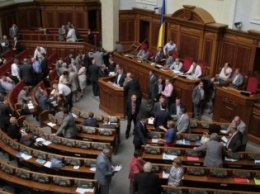 Парламентская коалиция решает, снимать Яценюка с должности или еще подождать
