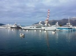 Черногория утвердила новые ставки турсбора для владельцев яхт