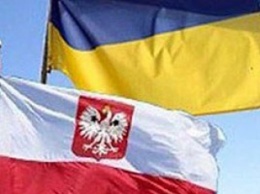 В Польше предложили выдать вид на жительство миллиону украинцев