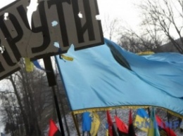 Украина отдает дань памяти Героям Крут