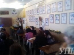 Волонтеры в Мариуполе открыли бесплатные курсы украинского языка