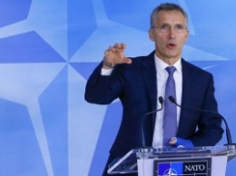 НАТО: Россия должна уважать воздушное пространство альянса