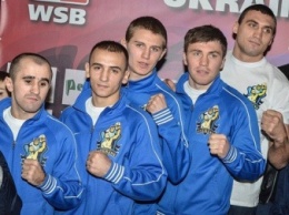 Бокс:"Украинские атаманы" разгромной победой начали сезон