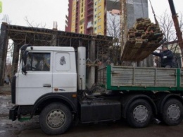 В Киеве начали демонтаж скандальной застройки на улице Булгакова