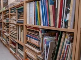 Музей украинской живописи приглашает в собственную библиотеку