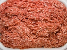 На Днепропетровщине выявили производство фарша из мяса сомнительного качества