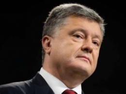 Порошенко высказался против отставки Абромавичуса