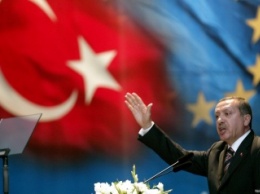 Эрдоган отверг идею мирных переговоров, пока РФ бомбит Сирию