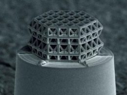 Ученые создали самую маленькую нанорешетку
