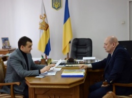 Мериков похвалил мэра Южноукраинска за успешное завершение декоммунизации и внедрение системы "Прозорро"
