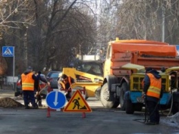 За выходные в Киеве стало меньше ям на дорогах