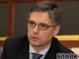 Москва тратит около 2 млрд долл. на продвижение "политики партии" за рубежом, – замглавы МИД Украины