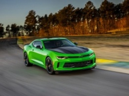 Chevrolet Camaro 1LE 2017 анонсирован для V6 и V8