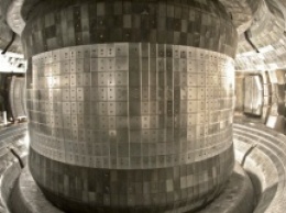В Китае прошли успешные испытания термоядерного реактора