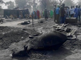 На севере Нигерии в результате двойного теракта в лагере беженцев погибли не менее 35 человек