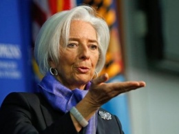 МВФ допускает сворачивание программы сотрудничества с Украиной