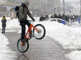 КГГА предупреждает киевлян о мокром снеге и гололедице 11 февраля