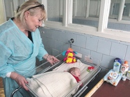 Киевлянка, болеющая гриппом H1N1, родила девочку