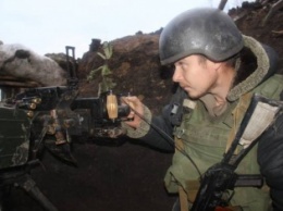 Боевики снова обстреляли пункт пропуска в зоне АТО