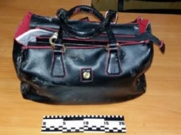 В Днепропетровске жителя Кировоградской области задержали за кражу сумки у женщины