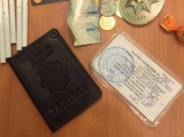 В Одесской области задержан полицейский, которая продавала наркотики - А.Матиоса