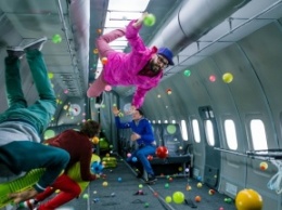 Авиакомпания S7 и группа OK Go сняли музыкальный клип в невесомости