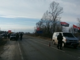Блокада российских грузовиков началась в Черниговской области