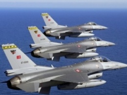 Турецкие истребители над Грецией вели условные бои