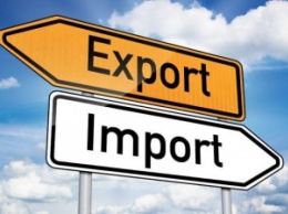 Экспорт услуг в 2015 году превысил импорт на 4,407 млрд долларов, - Госстат