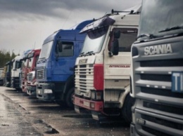 Россия полностью приостановила транзит украинских грузовиков, задержаны 324 фуры - Минтранс РФ