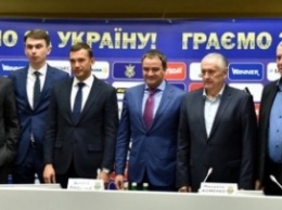 ФФУ официально назвала полный состав штаба сборной Украины на Євро-2016
