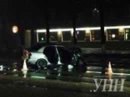 В результате ночного ДТП в Борисполе госпитализировали двух человек