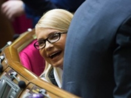 Тимошенко просит украинцев не устраивать Майдан-3