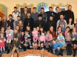 Верующие Кривого Рога отметили День православной молодежи