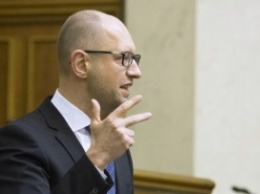 Яценюк назвал цель «спровоцированного» политического кризиса