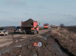 Дорожники отчитались о выполнении ямочного ремонта на дорогах Николаевской области