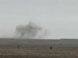 Взрывы на складах с боеприпасами в Запорожской области назвали диверсией (Видео)
